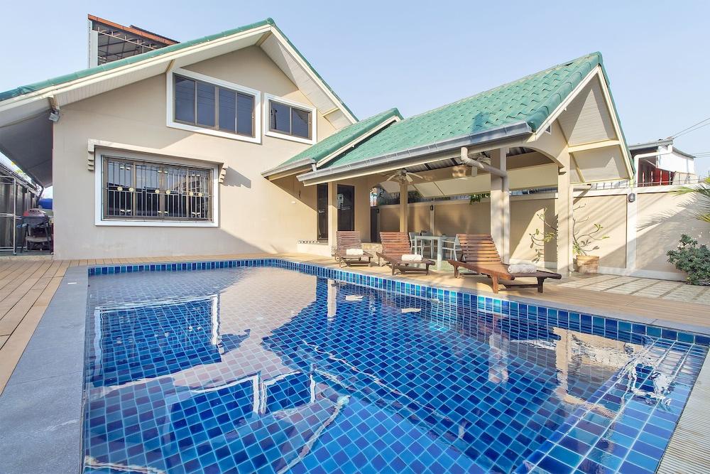 Pool Villa Tanzanite Near Walking Street Pattaya ภายนอก รูปภาพ
