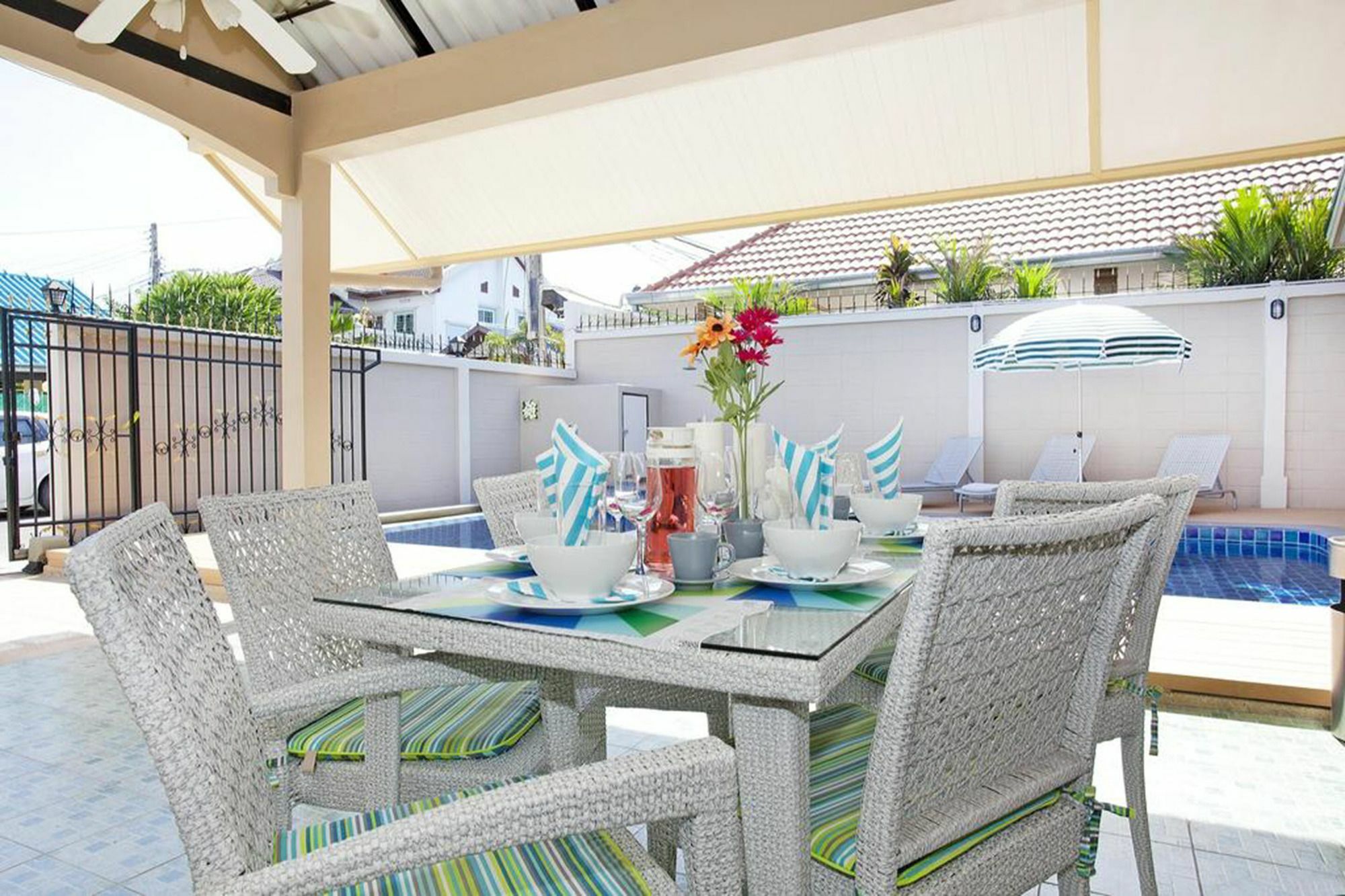 Pool Villa Tanzanite Near Walking Street Pattaya ภายนอก รูปภาพ