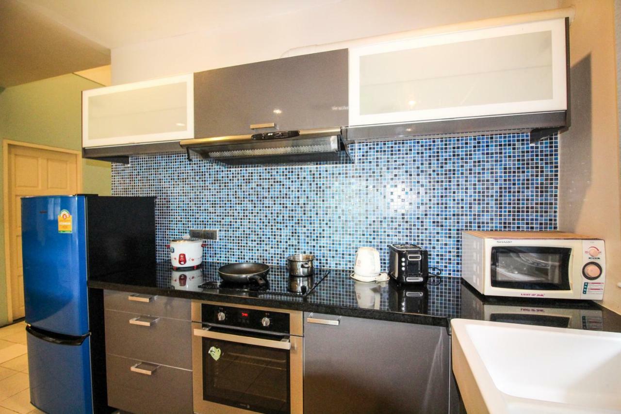Pool Villa Tanzanite Near Walking Street Pattaya ภายนอก รูปภาพ